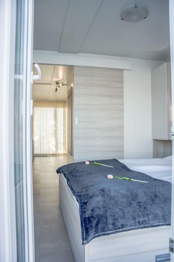 Floating House - Marina Relax Villa Portoroz Ngoại thất bức ảnh