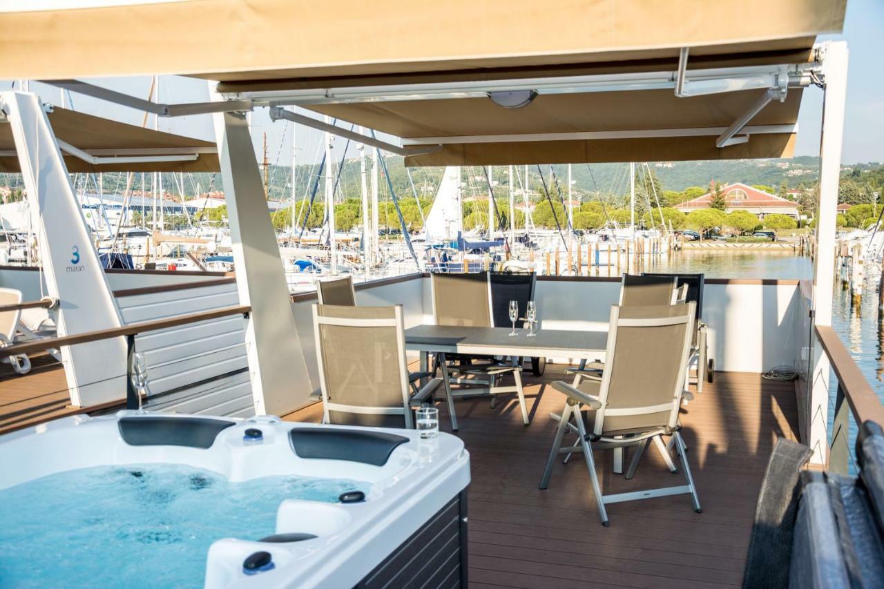 Floating House - Marina Relax Villa Portoroz Ngoại thất bức ảnh